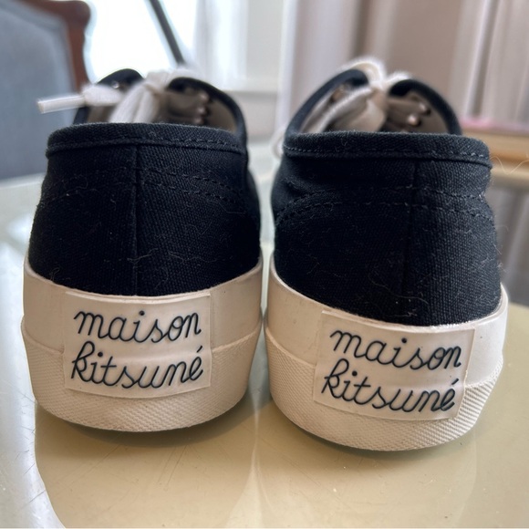 🦊Maison Kitsuné Canvas Sneaker - EU 35 / US 5 - Picture 2 of 5